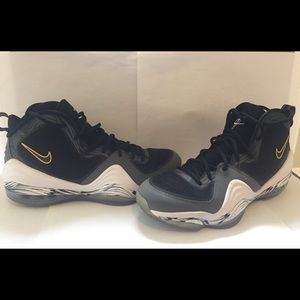 Penny V Tour Yellow, size 11